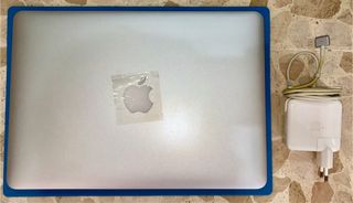 04 MacBook Air 13" 2017 256GB / 8GB / Sequoia 15.6