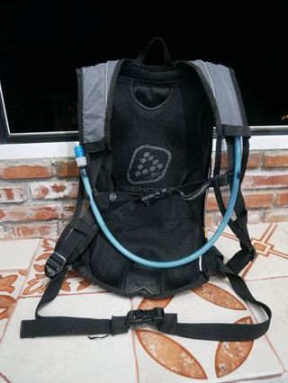 Mochila bicicleta rockrider con bolsa de agua