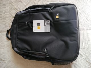 NUEVA Mochila portatil 15" 17" Case Logic