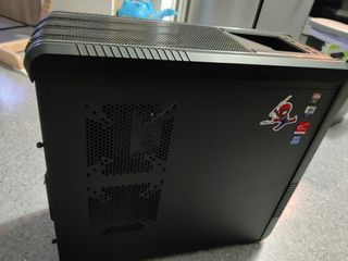 Torre gamer en perfecto estado