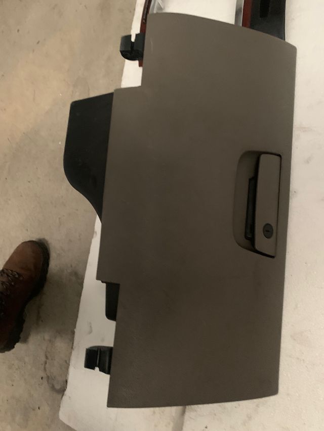 Guantera derecha Jeep G Cherokee 