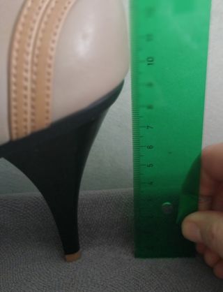 Zapatos tacón peep toe. Talla 37