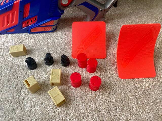 Nerf Nitro lanzador de coches como nueva. 