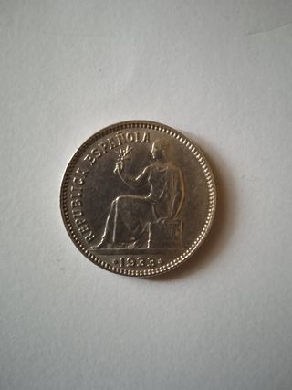 peseta de plata de 1 peseta de 1933 estrella 3 y 4