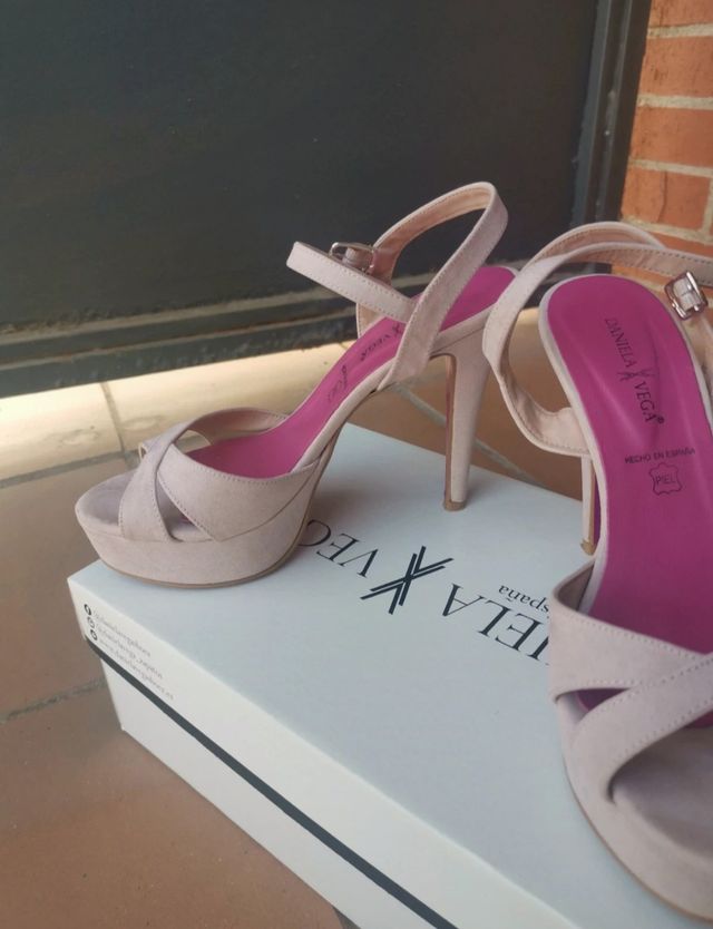 Sandalias de tacon rosa