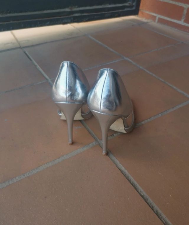 Zapatos Tacon plateados