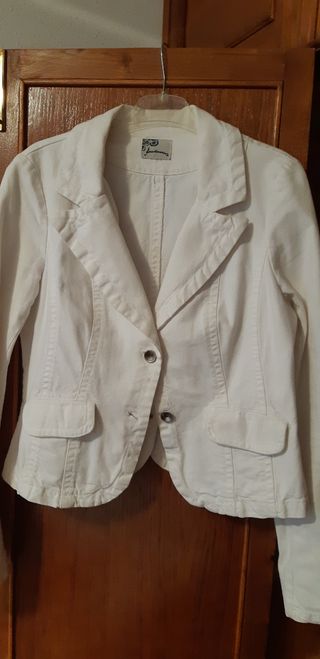 Americana Vaqueta Blanca