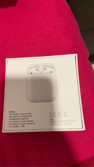 Estuché AirPods + caja original
