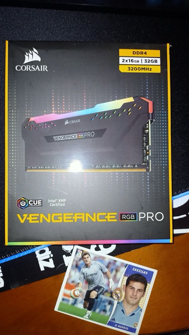 PC gaming con pantalla 4K 1ms MSI