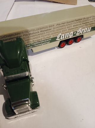 Camiones publicitarios