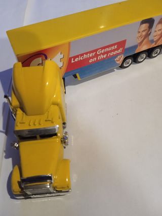 Camiones publicitarios