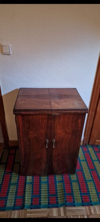 Maquina de coser Singer