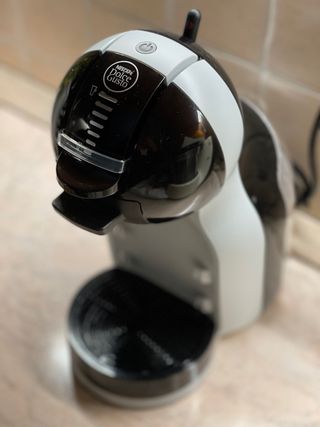Macchina caffè Nescafé Dolce Gusto