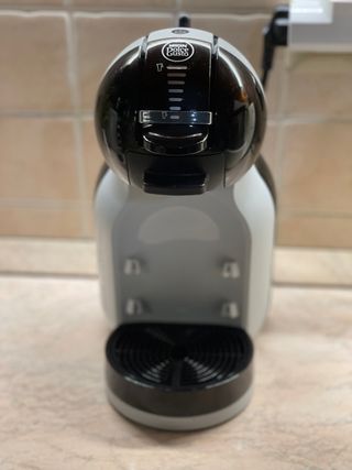 Macchina caffè Nescafé Dolce Gusto