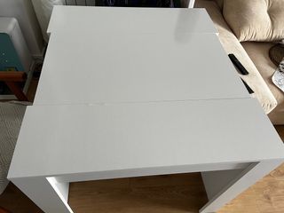 Mesa de comedor extensible kiona blanco reforzado.