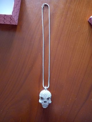 collana  cm 62con teschio brillantato