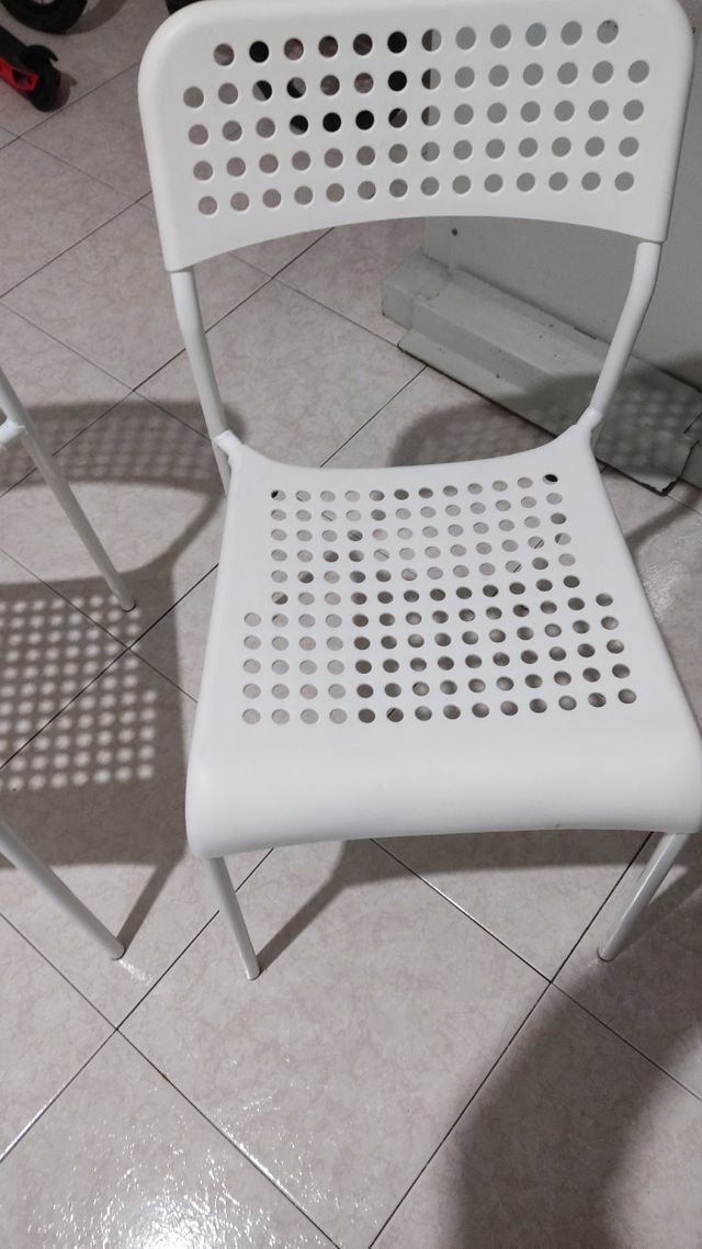 cadeiras e banco ikea