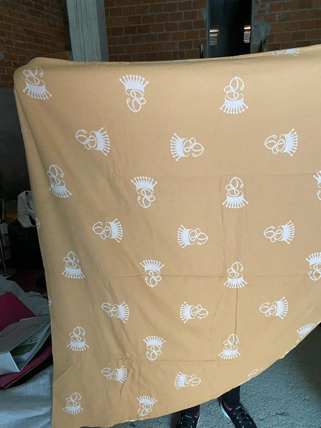 Mantelerias ,cubre manteles y servilletas.