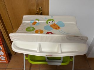Cambiador/bañera plegable