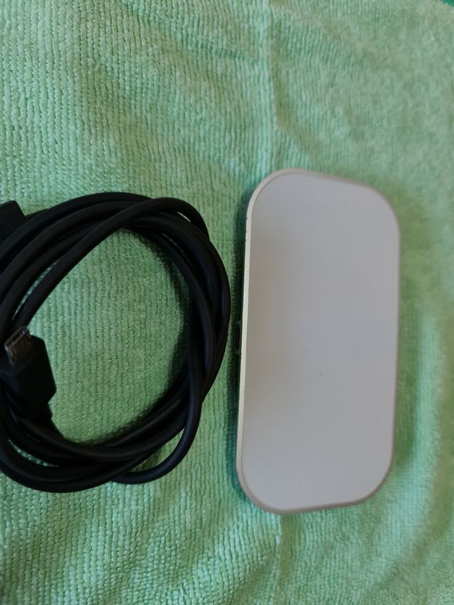 CARICABATTERIE MAGICO MOBEE