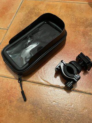 Soporte móvil/GPS y funda impermeable moto o bici
