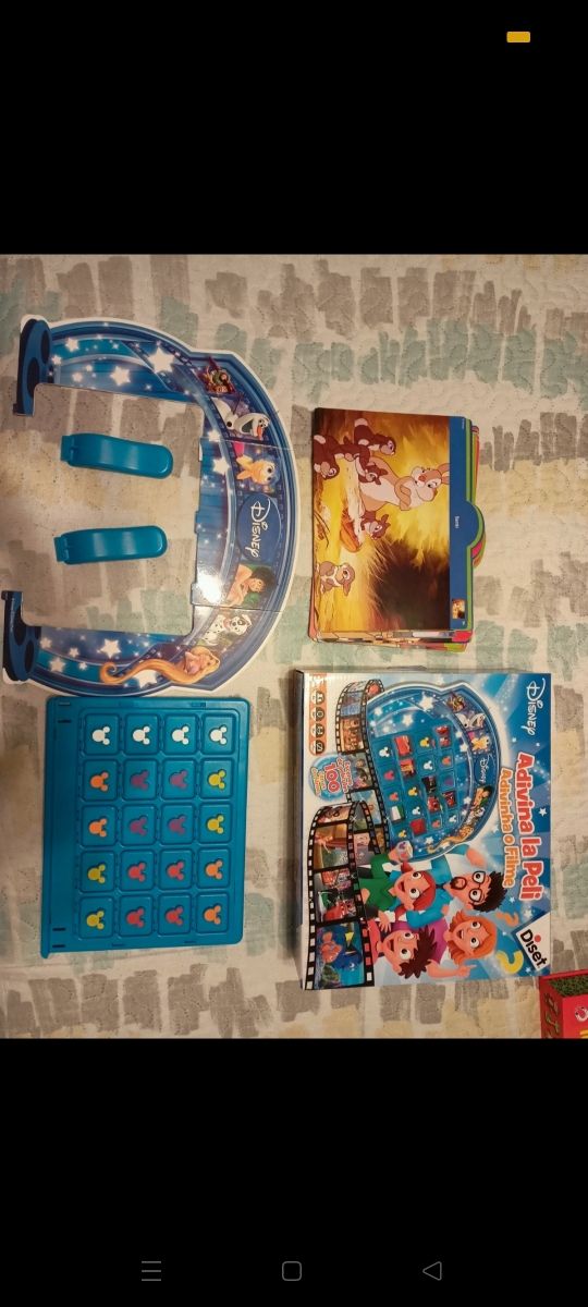 Juego de mesa, adivina la peli