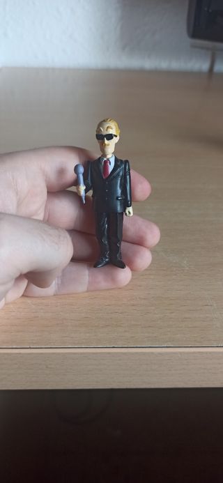 Figura Del Presentador Dragon Ball De Segunda Mano Por 7 EUR En Badajoz 