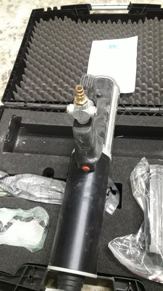 Pistola inyección resinas MC