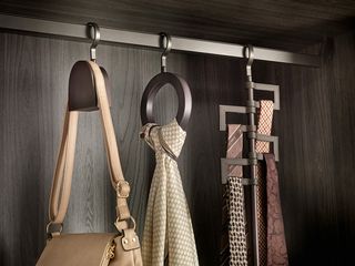 ARMARIOS EMPOTRADOS Y VESTIDORES