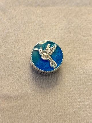 Charm colibrí de plata S925. NUEVO