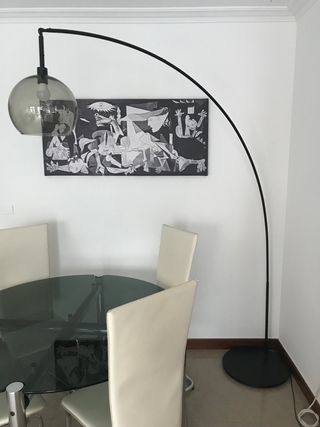 Mesa cristal redonda y 4 sillas