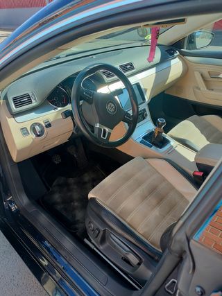 Volkswagen Passat CC 2010
