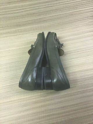 Mocasines de piel verde pino T-36