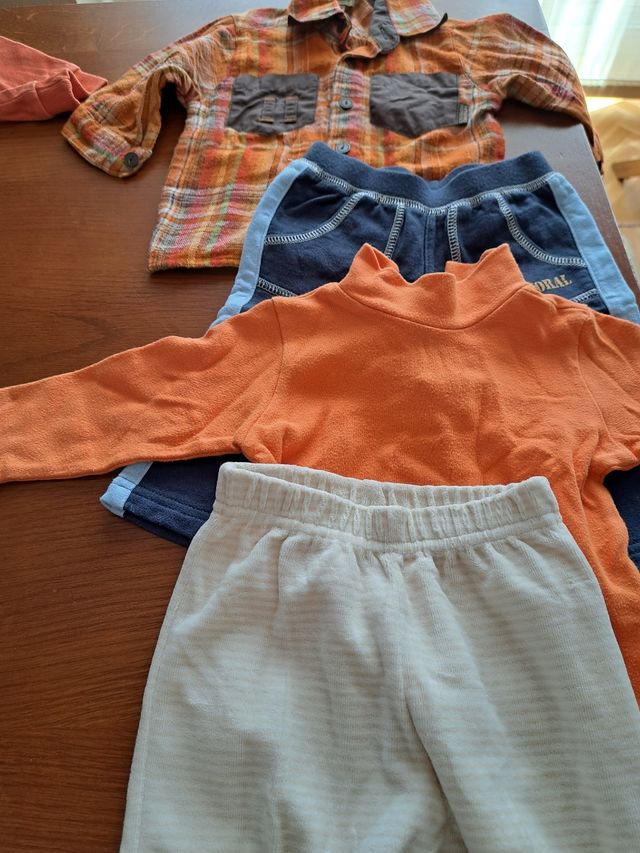 Ropa bebé 3- 6 meses. 23 piezas