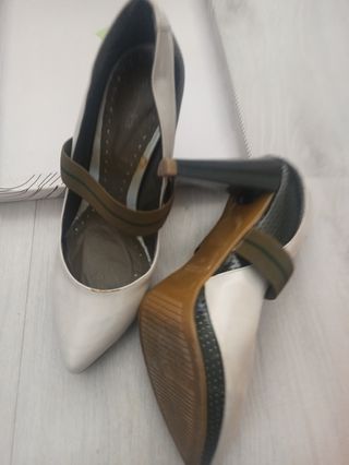 zapatos charol zara precioso taconazo