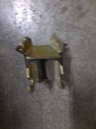 RENAULT 18 GTL,GTS,taco soporte motor