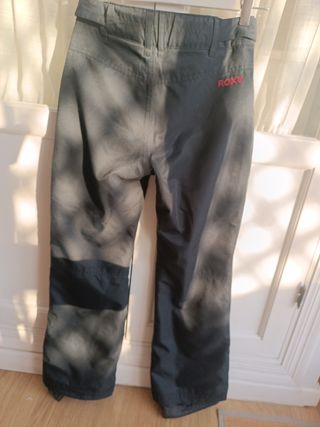 Rebajado!Pantalón de esquí marca Roxy, niña.
