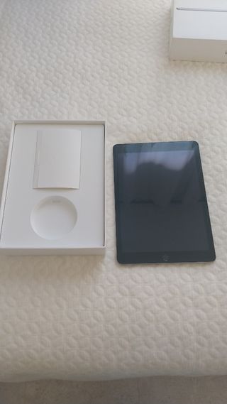ipad A1823/5Generacion 2017 ( 128 GB )