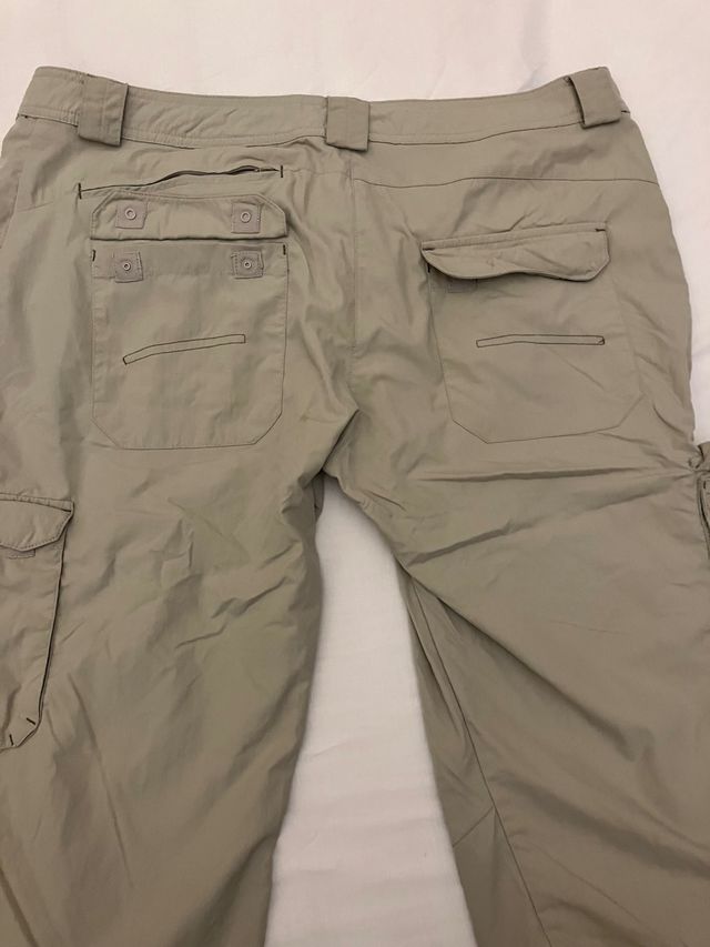 Pantalón bermuda trekking Quechua