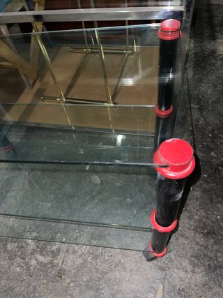Mesa para tv de cristal