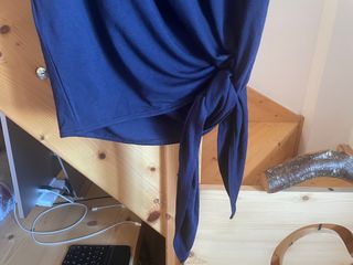 Top blu asimmetrico con pietre "Liu Jo" taglia XS