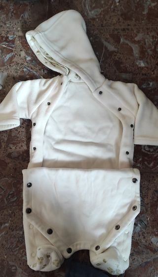 saco-pijama buzo invierno bebe talla 1 meses,