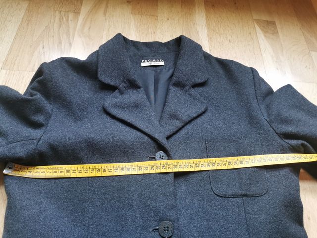 América gris oscuro