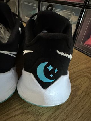 Sneaker Nike colaboración Kyrie Irving.