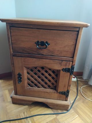 Mesita rústica 