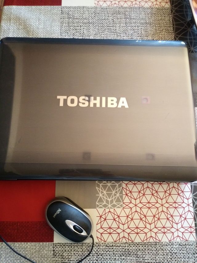 Portatil Toshiba Satellite