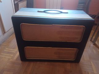 TOCADISCOS DE MALETA GARRAD 40 MKII