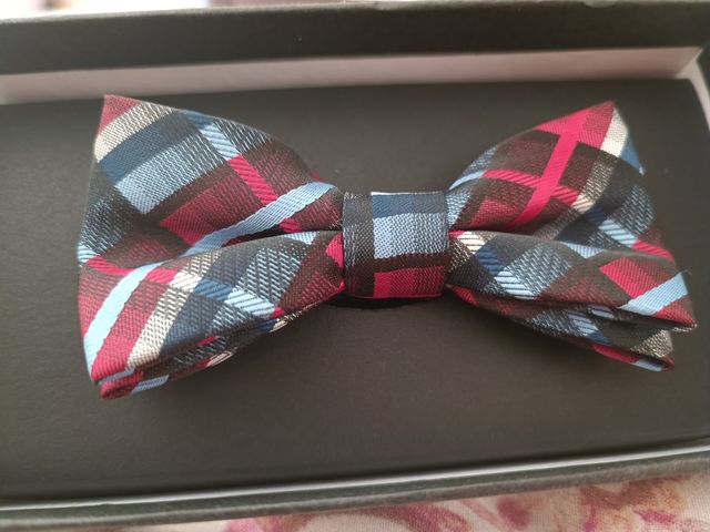 PAJARITA, CORBATA Y TIRANTES NIÑO 8-10 AÑOS