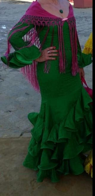 Vestido flamenca y REGALO
