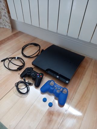 Ps3 slim 250gb + mando con funda + cables